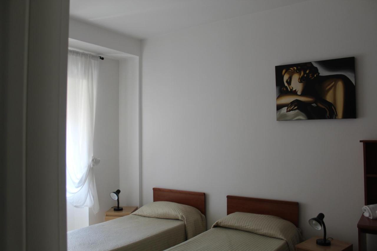 אפרטהוטל רומא Residenza Conti מראה חיצוני תמונה